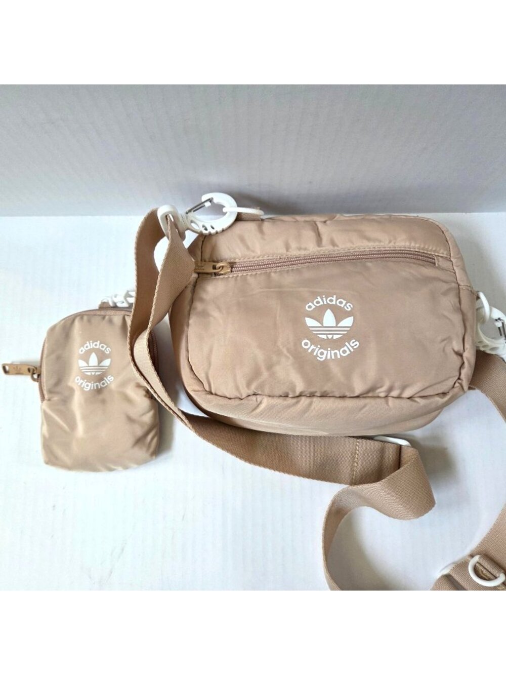 Adidas Puffer & Detachable Pouch Beige Tan Crossbody Bag Purse